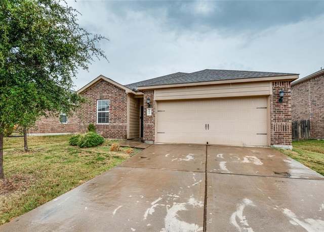 Property at 1610 Park Trails Blvd, Princeton, TX 75407, 3 beds, 2 baths