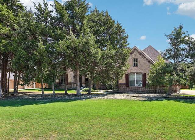 Property at 6010 Castle Way, Midlothian, TX 76065, 4 beds, 3 baths