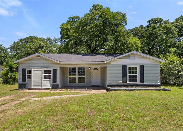 Property at 5821 Capital St, Forest Hill, TX 76119, 3 beds, 1 bath