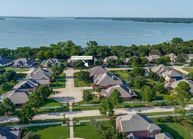 Property at 1001 Cheyenne Ct, Shady Shores, TX 76208, 4 beds, 4 baths