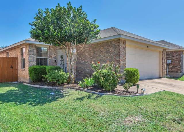 Property at 4034 Golden Rod Dr, Forney, TX 75126, 3 beds, 2 baths