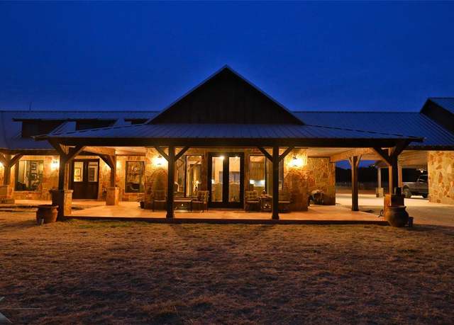 Property at 650 Fm 2035, Merkel, TX 79536, 3 beds, 3.5 baths