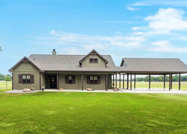 Property at 6044 County Road 4068, Kemp, TX 75143, 3 beds, 2.5 baths