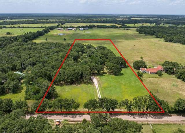 Property at 6044 County Road 4068, Kemp, TX 75143, 3 beds, 2.5 baths