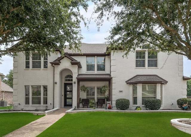 Property at 400 Shavano St, Desoto, TX 75115, 6 beds, 3.5 baths