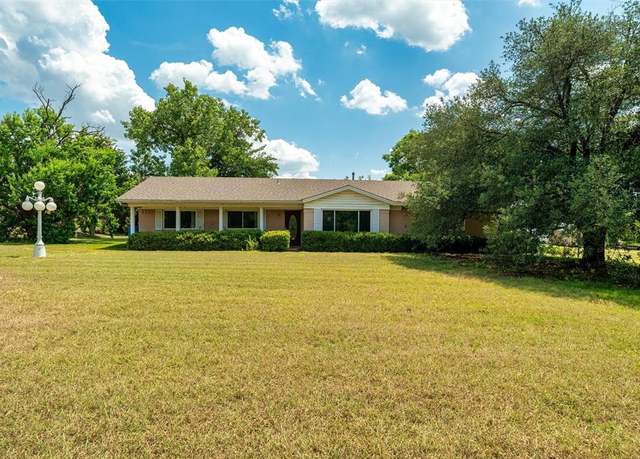 Property at 4916 County Road 707, Alvarado, TX 76009, 3 beds, 2.5 baths