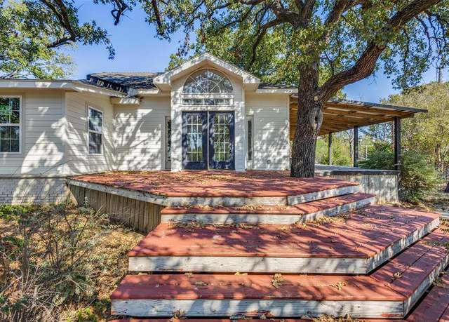 Property at 1421 Shady Rest Ln, Corinth, TX 76208, 4 beds, 3 baths