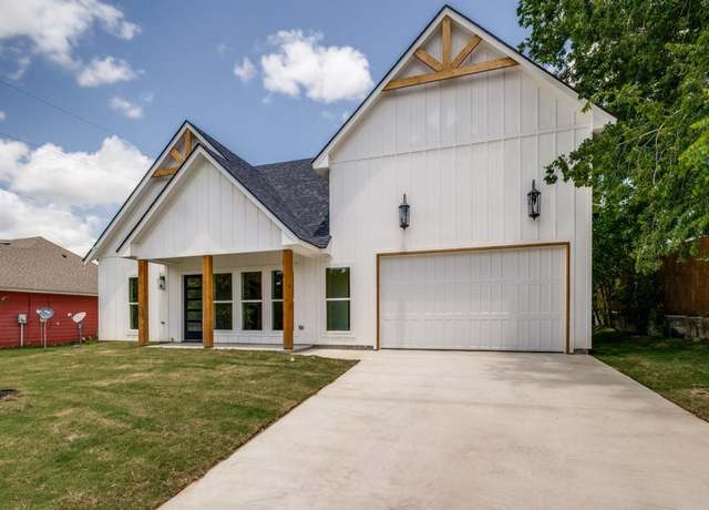 Property at 204 W Collins, Decatur, TX 76234, 3 beds, 2 baths