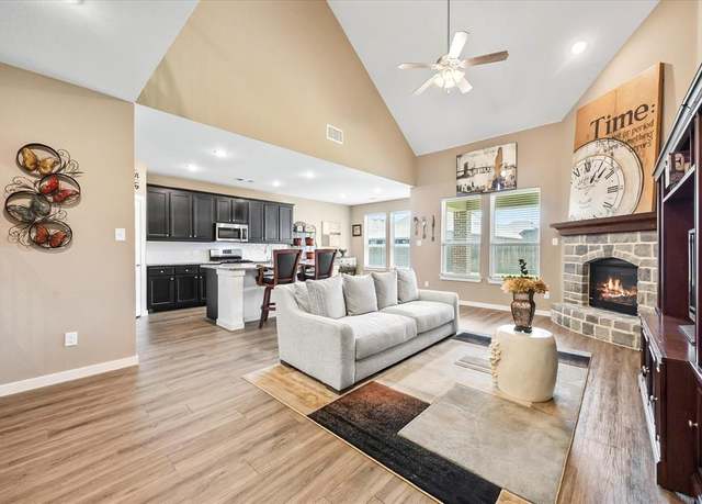Property at 1518 Calcot Ln, Forney, TX 75126, 4 beds, 4 baths