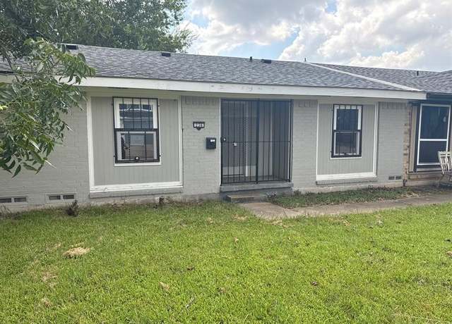 Property at 236 Ezekial Ave, Dallas, TX 75217, 3 beds, 2 baths