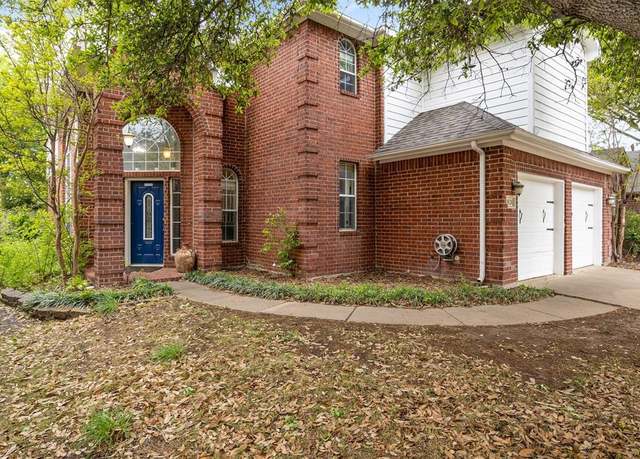 Property at 4828 Salmon Run Way, Fort Worth, TX 76137, 3 beds, 2.5 baths