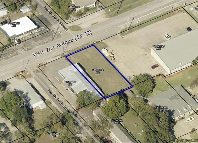 Property at 623 W 2nd Ave, Corsicana, TX 75110