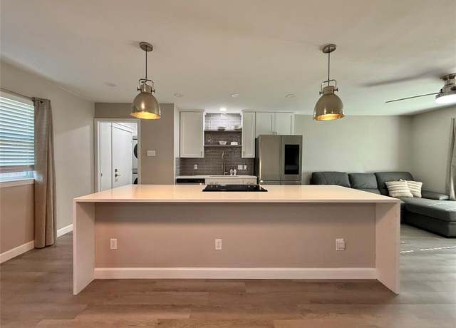 Property at 311 Ocean Dr, Richardson, TX 75081, 3 beds, 1 bath