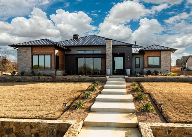 Property at 9705 Hester Ln, Argyle, TX 76226, 3 beds, 4 baths