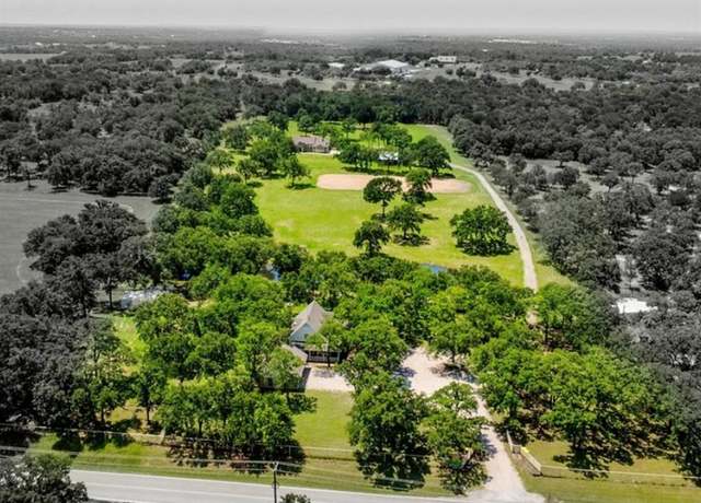 Property at 4769 Greenwood Rd, Weatherford, TX 76088, 4 beds, 3 baths