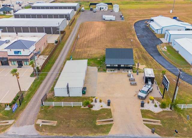 Property at 5528 Fm933, Whitney, TX 76692, 2 beds, 2 baths