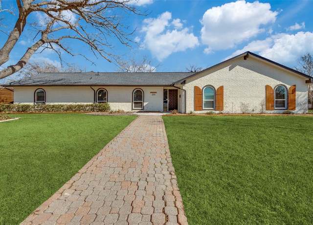 Property at 2510 Canterbury Dr, Carrollton, TX 75006, 4 beds, 2.5 baths