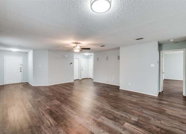 Property at 8405 Seven Oaks Ln, Denton, TX 76210, 3 beds, 2 baths