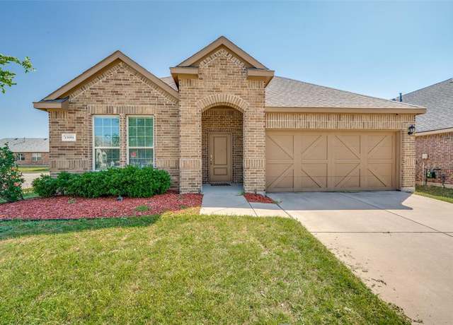Property at 13001 Apostols Dr, Little Elm, TX 75068, 4 beds, 2 baths