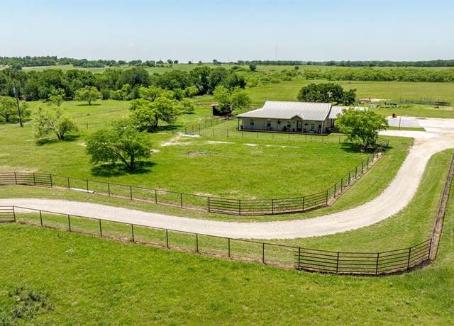 Property at 685 County Road 428, Stephenville, TX 76401, 4 beds, 2 baths