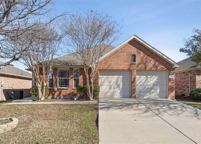 Property at 2716 Watercress Dr, Little Elm, TX 75068, 4 beds, 2 baths