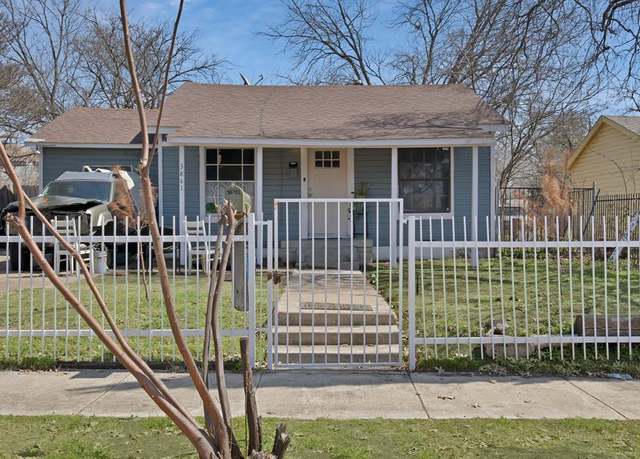 Property at 3841 Willing Ave, Fort Worth, TX 76110, 3 beds, 1.5 baths