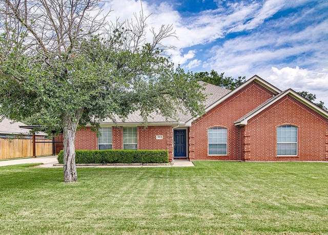 Property at 303 Shelby Ln, Joshua, TX 76058, 4 beds, 2 baths