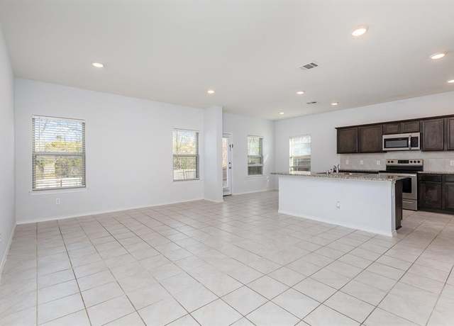 Property at 1212 Bronze Ln, Princeton, TX 75407, 5 beds, 2.5 baths
