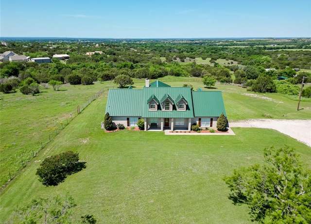 Property at 103 Patrick Creek Rd, Weatherford, TX 76087, 5 beds, 3.5 baths