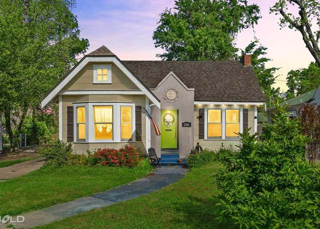 Property at 3456 Beverly Pl, Shreveport, LA 71105, 3 beds, 1.5 baths