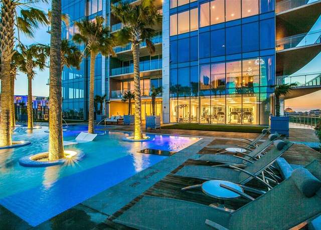 Property at 3130 N Harwood St #1804, Dallas, TX 75201, 3 beds, 3 baths