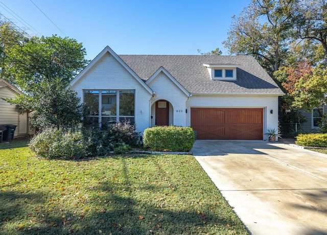 Property at 825 Springbrook Dr, Fort Worth, TX 76107, 4 beds, 2.5 baths