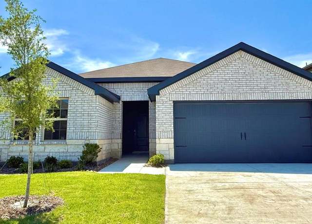 Property at 525 Willow St, Josephine, TX 75135, 4 beds, 2 baths