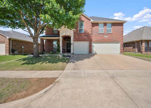 Property at 7608 White Fawn Rd, Arlington, TX 76002, 4 beds, 2.5 baths