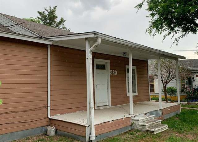 Property at 920 E Chaffin St, Sherman, TX 75090, 3 beds, 2 baths