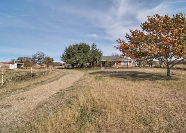 Property at 1245 Eubanks Rd, Combine, TX 75159, 4 beds, 2.5 baths