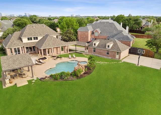 Property at 5019 Verdant Valley Dr, Frisco, TX 75034, 5 beds, 4 baths