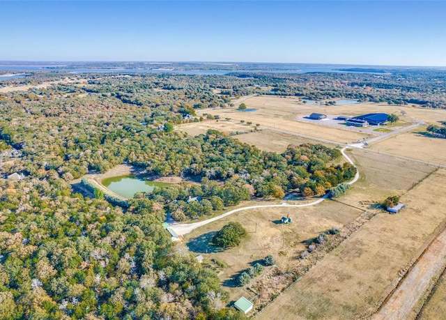 Property at 1635 Rock Creek Rd, Gordonville, TX 76245, 3 beds, 2.5 baths