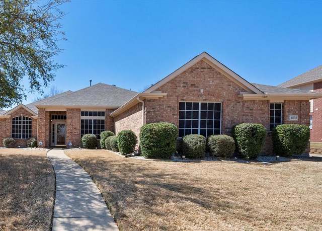 Property at 1805 Rim Rock Trl, Mansfield, TX 76063, 4 beds, 2.5 baths