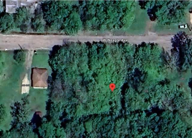 Property at 329 W Neagle Ave, Paris, TX 75460