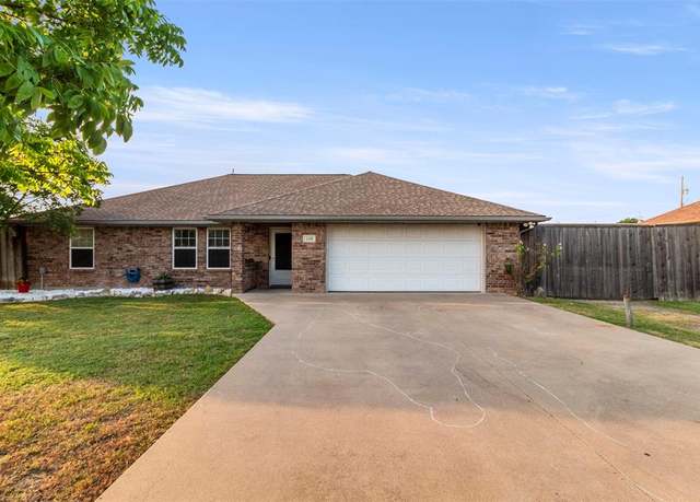 Property at 110 Harmon Cir, Blue Ridge, TX 75424, 3 beds, 2 baths