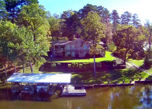 Property at 3073 East Lake Dr, Gladewater, TX 75647, 3 beds, 3 baths