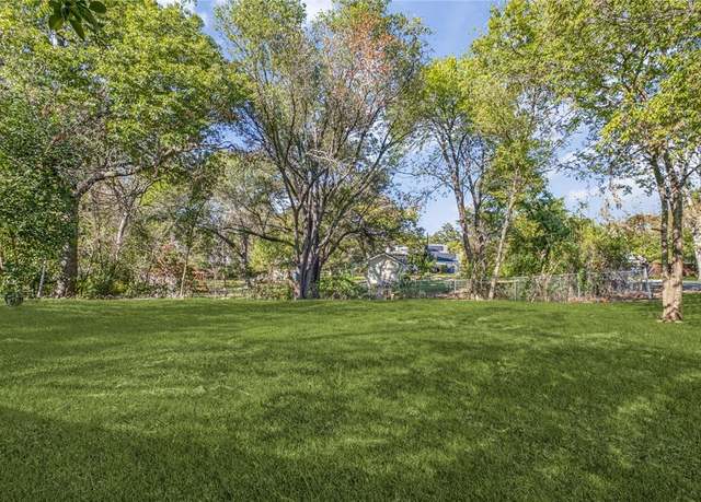 Property at 509 Cedar St, Mckinney, TX 75069, 1 bed