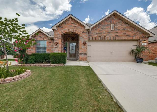 Property at 1201 Diablo Pass, Fort Worth, TX 76052, 4 beds, 2 baths