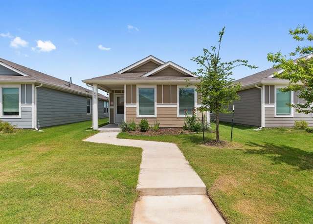 Property at 465 Corsair Way, Ferris, TX 75125, 4 beds, 2 baths