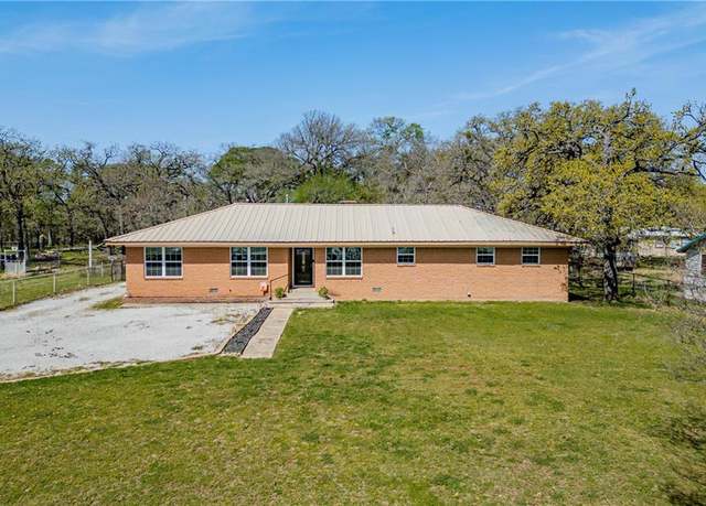 Property at 1083 State Hwy 22 Hwy, Whitney, TX 76692, 3 beds, 2 baths