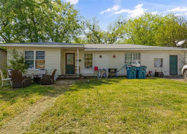 Property at 1806 Feagin St, Kaufman, TX 75142, 3 beds, 1 bath