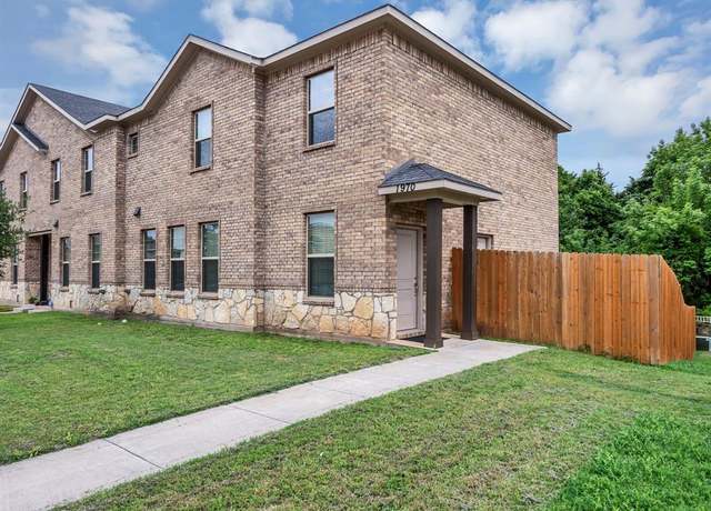 Property at 1970 Timber Oaks Dr, Garland, TX 75040, 5 beds, 3 baths