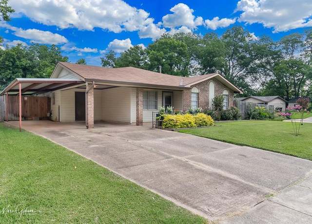 Property at 1531 Teekell St, Bossier City, LA 71111, 3 beds, 2 baths