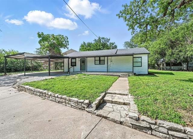 Property at 1223 E Bankhead Dr, Weatherford, TX 76086, 3 beds, 2 baths